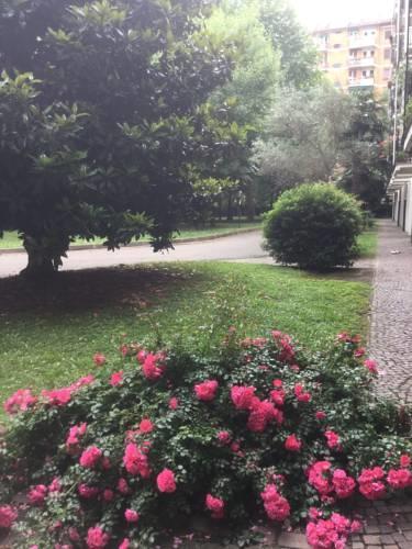 Two Beds In The Green Near The Fair Bed & Breakfast Milan